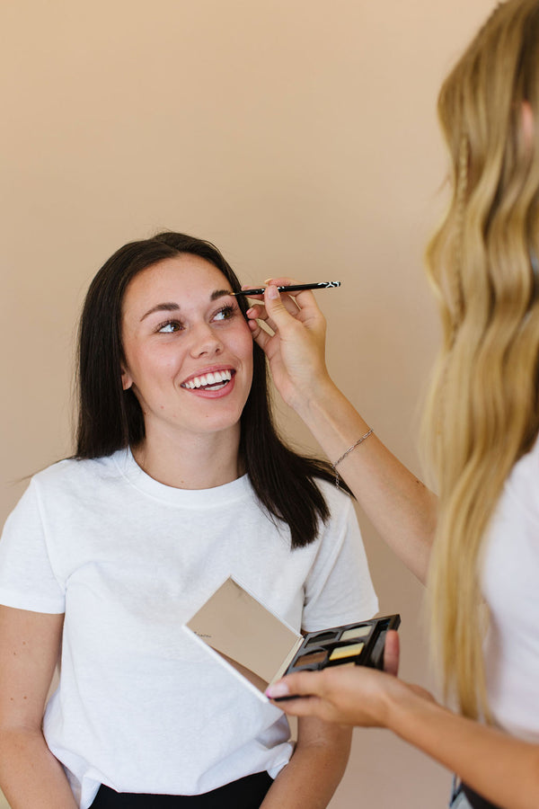 How to Apply Eyebrow Pencil: Expert Tips for Perfect Brows