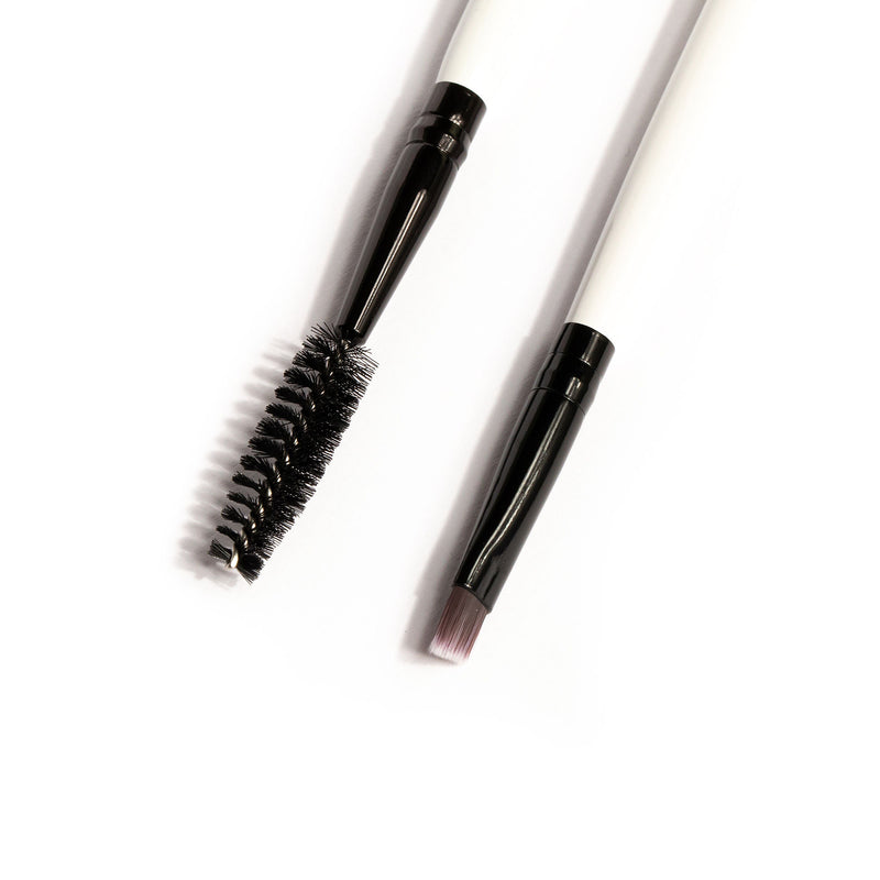 Black And White Application Brush | Lash Lift Store - Distribution and Education.